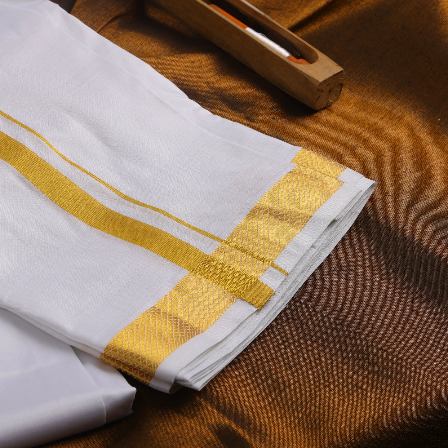 Horad Tradition Pure Silk Half White 0.75” Dhoti (8X4)